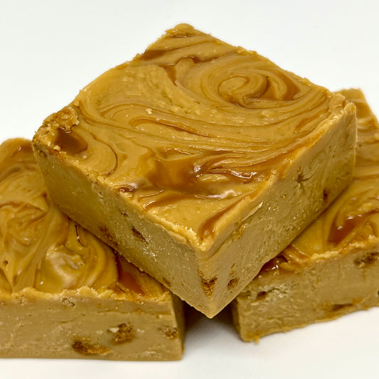 Dulce de Leche Biscoff Cheesecake Fudge