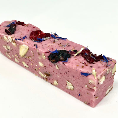 Cherry, Blueberry & Bush Kakadu Plum with Almonds Nougat
